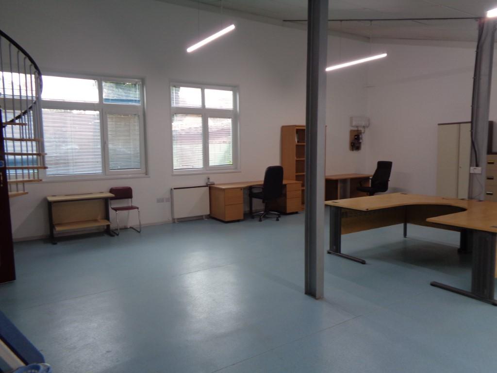 Property To Let Business Unit in Yeovil Propertylink