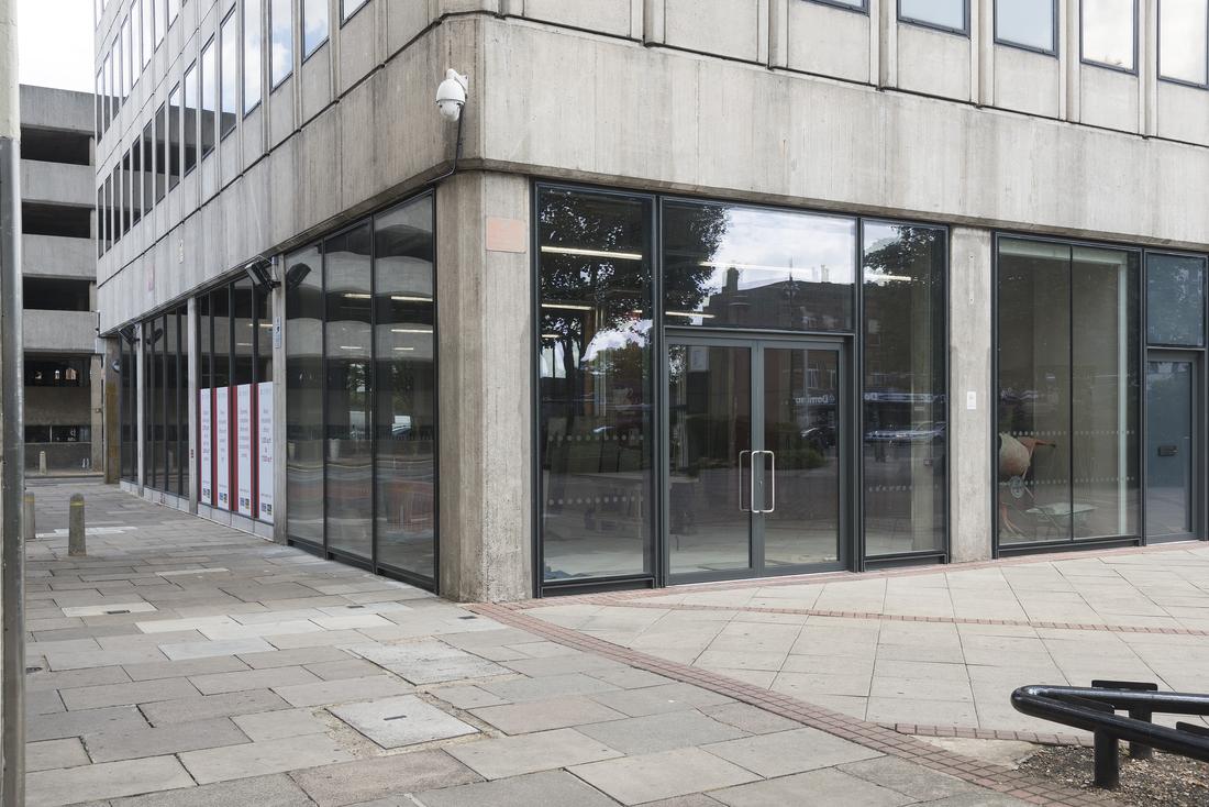 3 retail properties for rent in New Malden, New Malden, UK Page 1