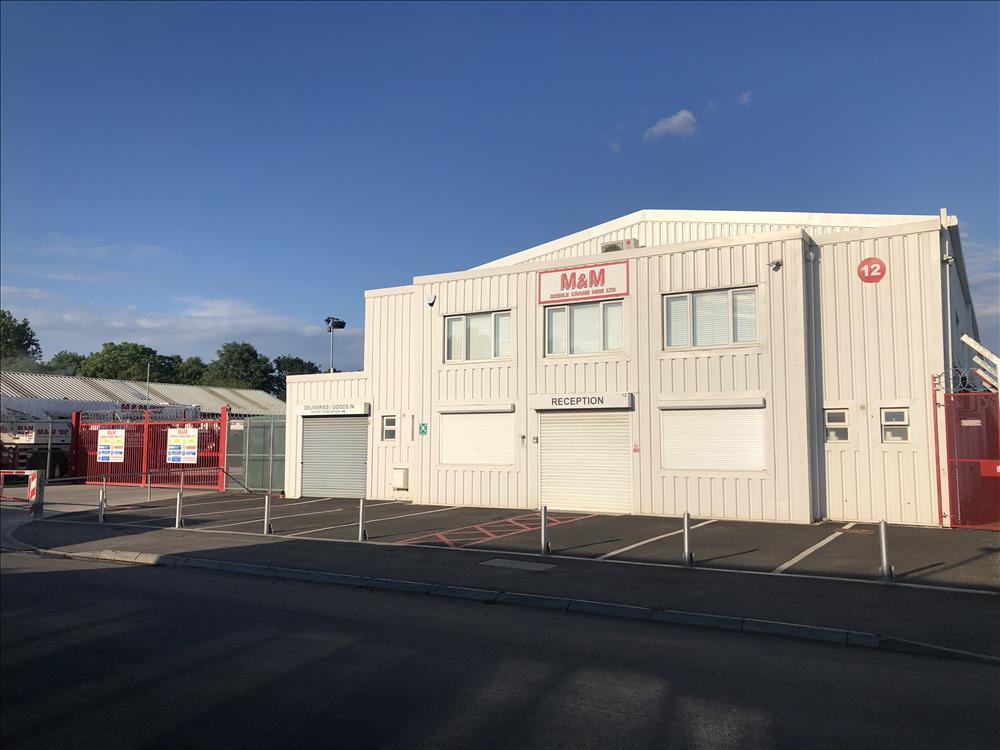 Property For Sale 12 David Road, Colnbrook, Slough, SL3 0DG Propertylink