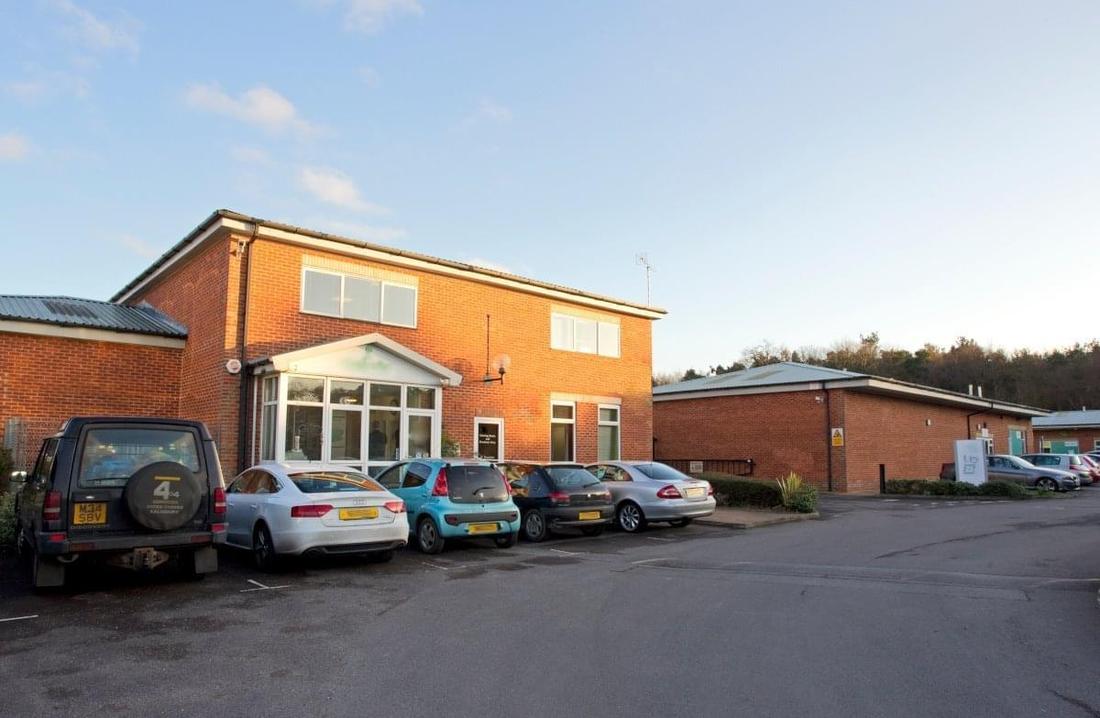 10 commercial properties for rent in Romsey, Hampshire, UK Page 1