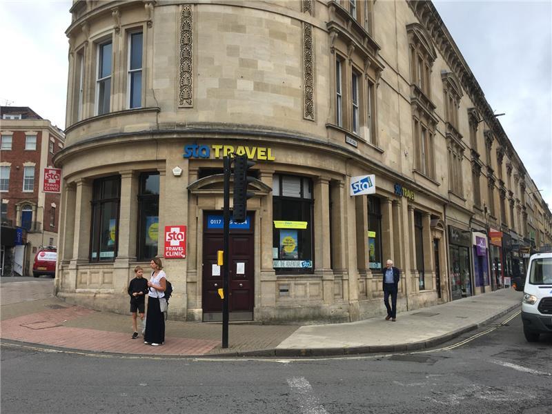3 retail properties for rent in Kingswood, Bristol, UK Page 1