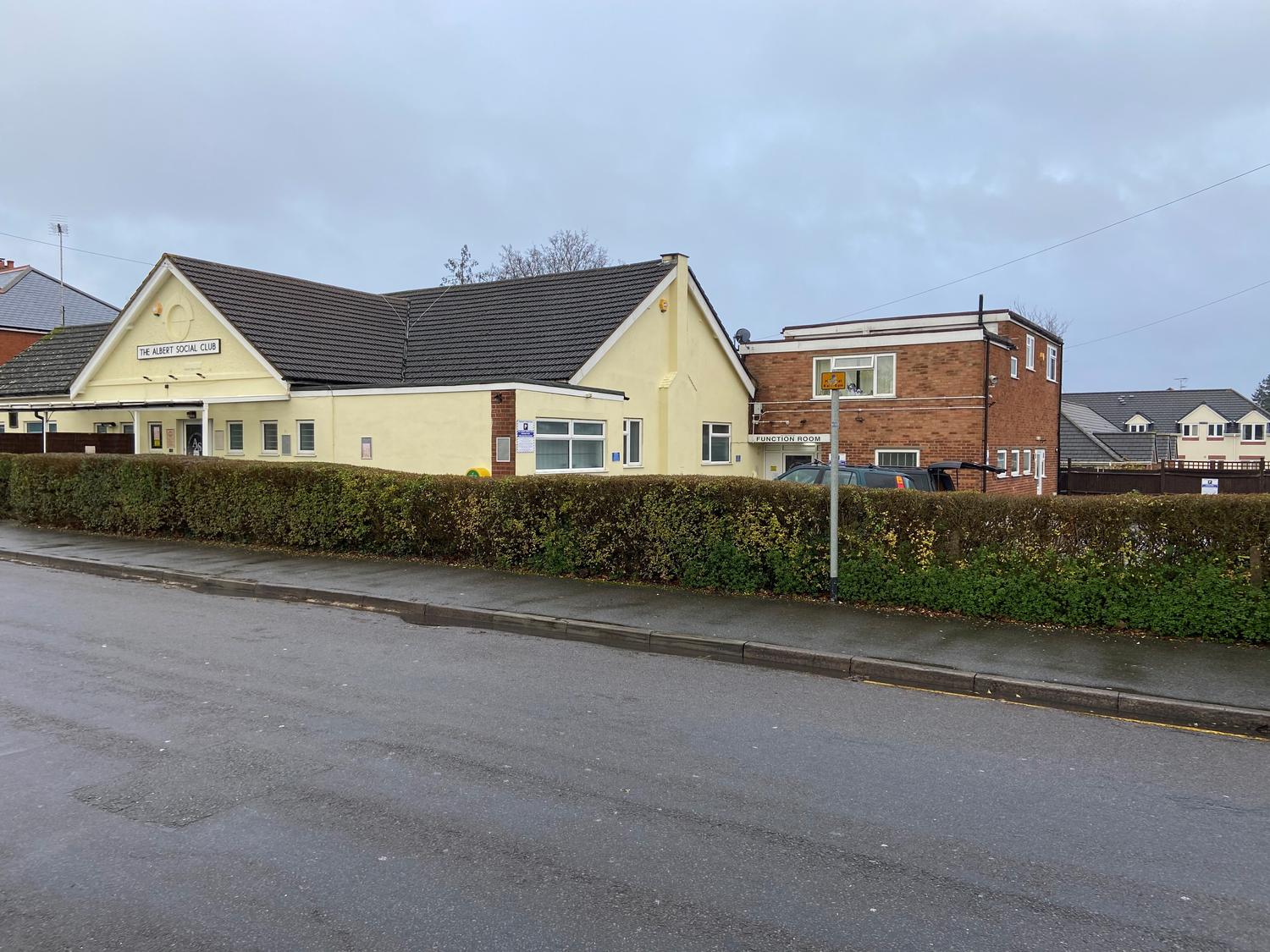 20 commercial properties for rent in Fleet, Hampshire, UK Page 1