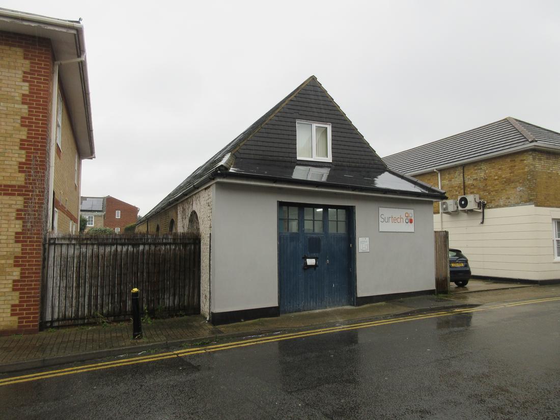 21 commercial properties for rent in Chertsey, Surrey, UK Page 1