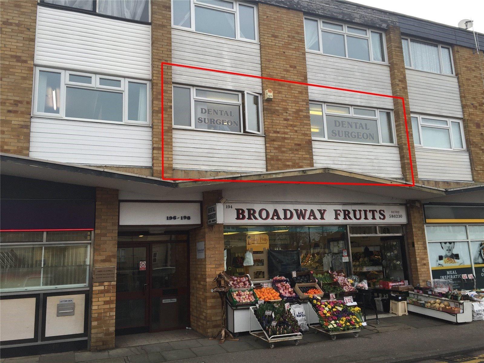 88 commercial properties for rent in SouthendonSea, UK Page 1