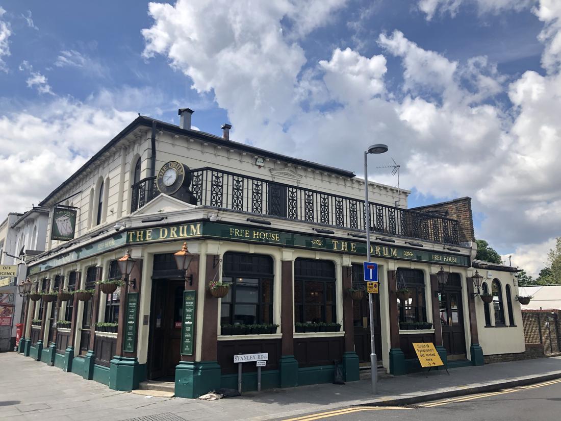 18 for sale in London, UK Page 1