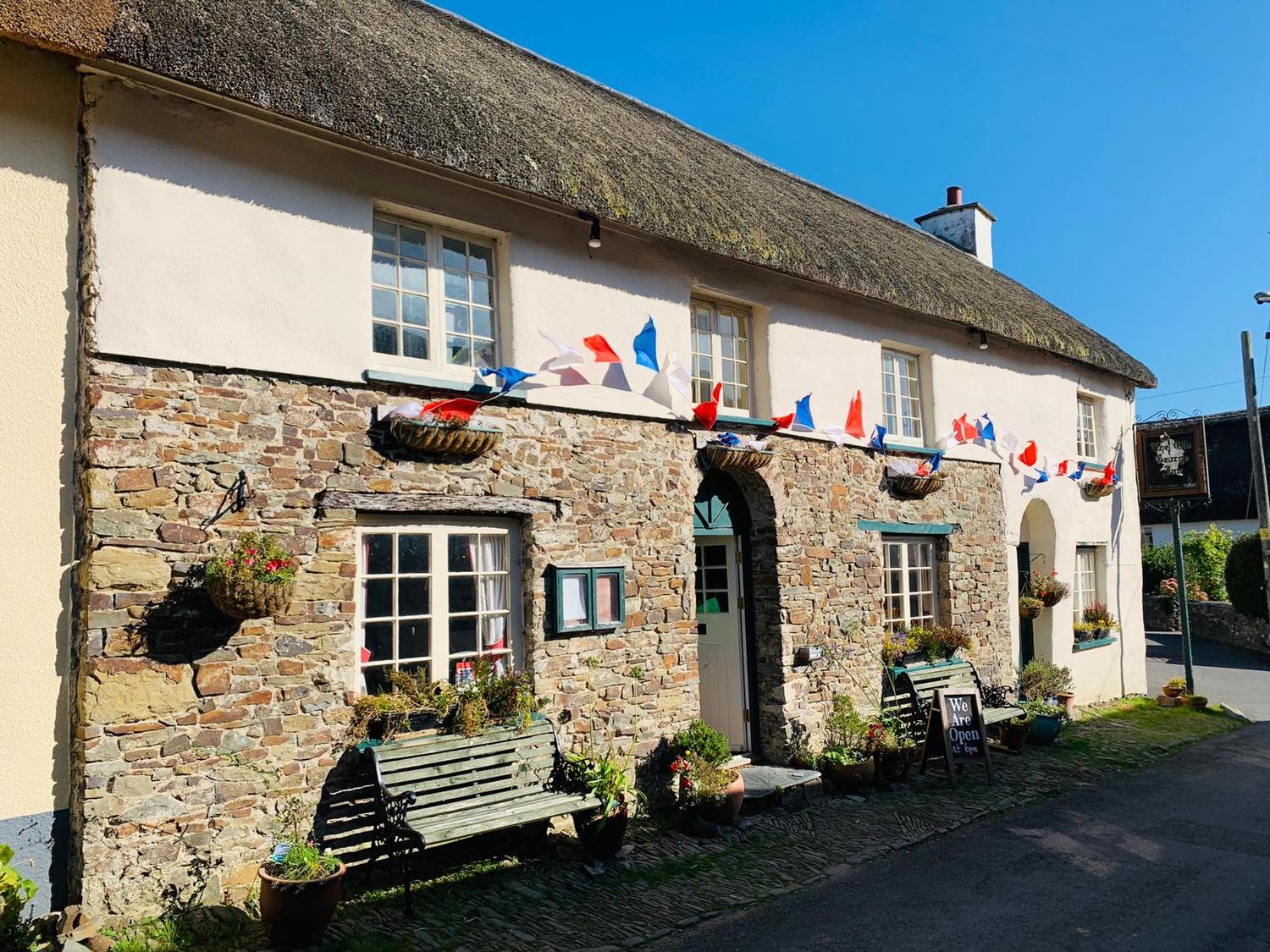 35 licensed & leisure properties for rent in Devon, UK Page 1