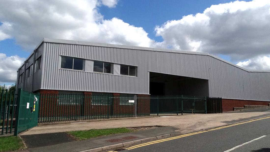 70 warehouses for sale in West Midlands (region), UK Page 1