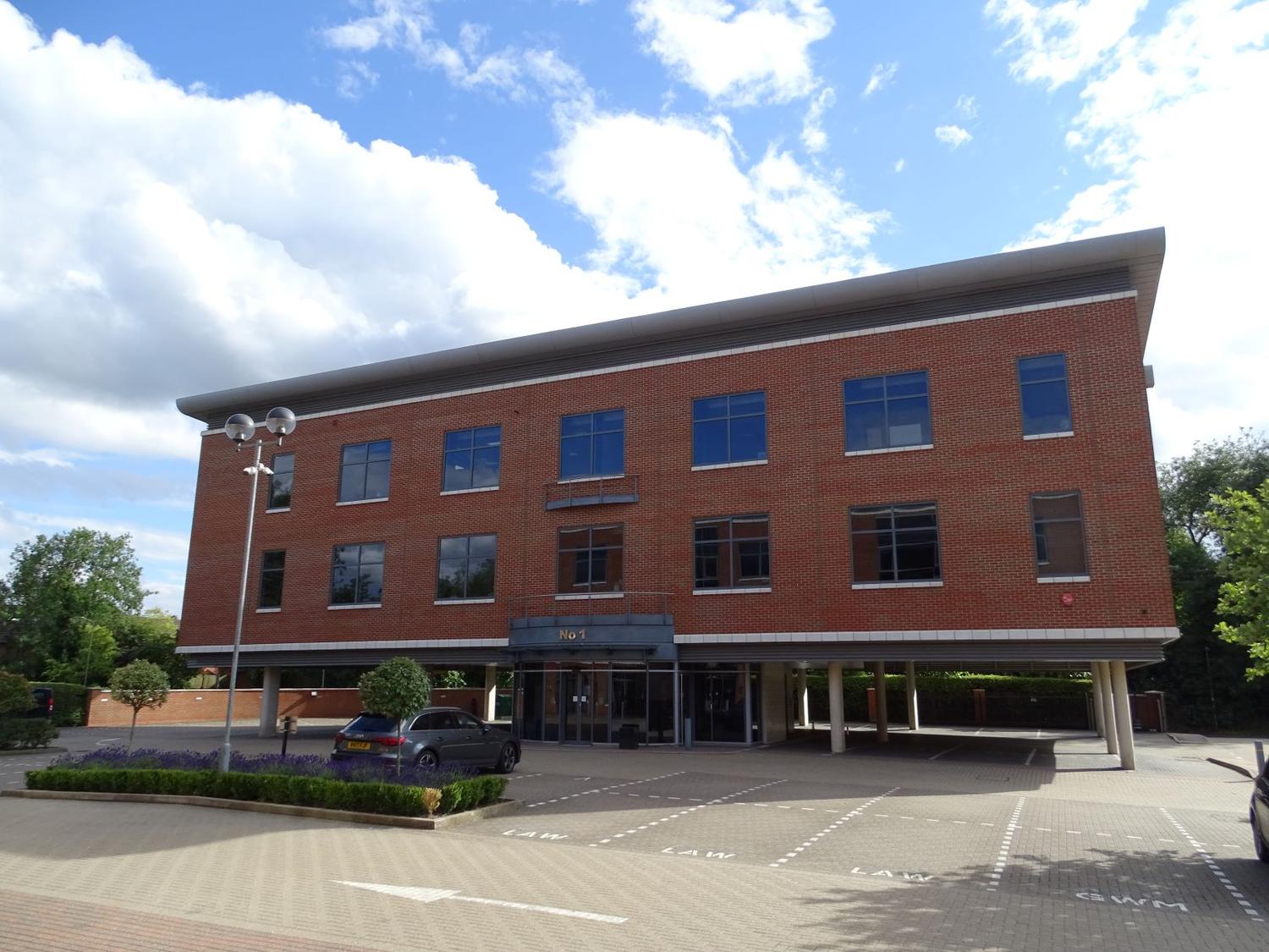 17 commercial properties for rent in Harpenden, Hertfordshire, UK Page 1